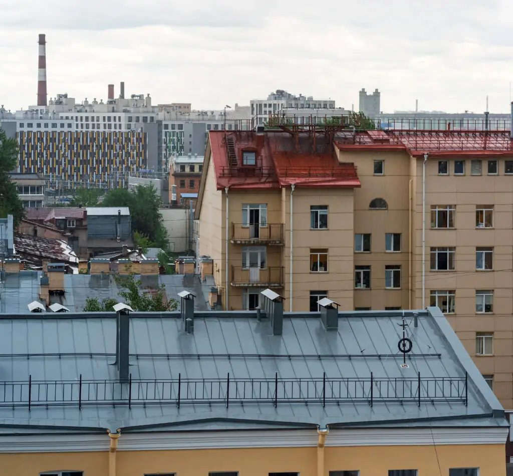 Flat roofs on city apartment buildings